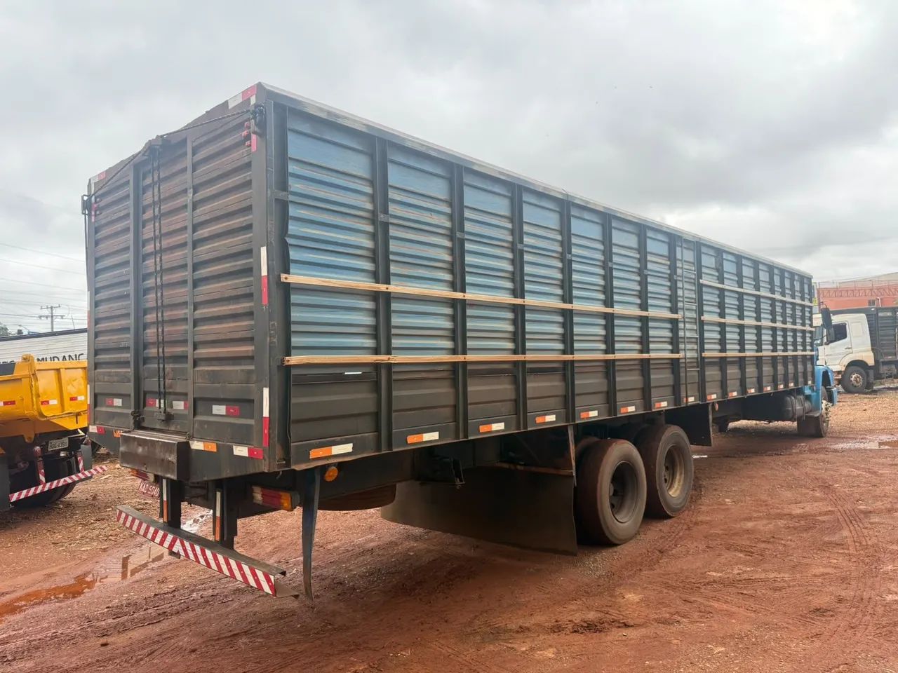 mb 1218 boiadeiro - Foto 2
