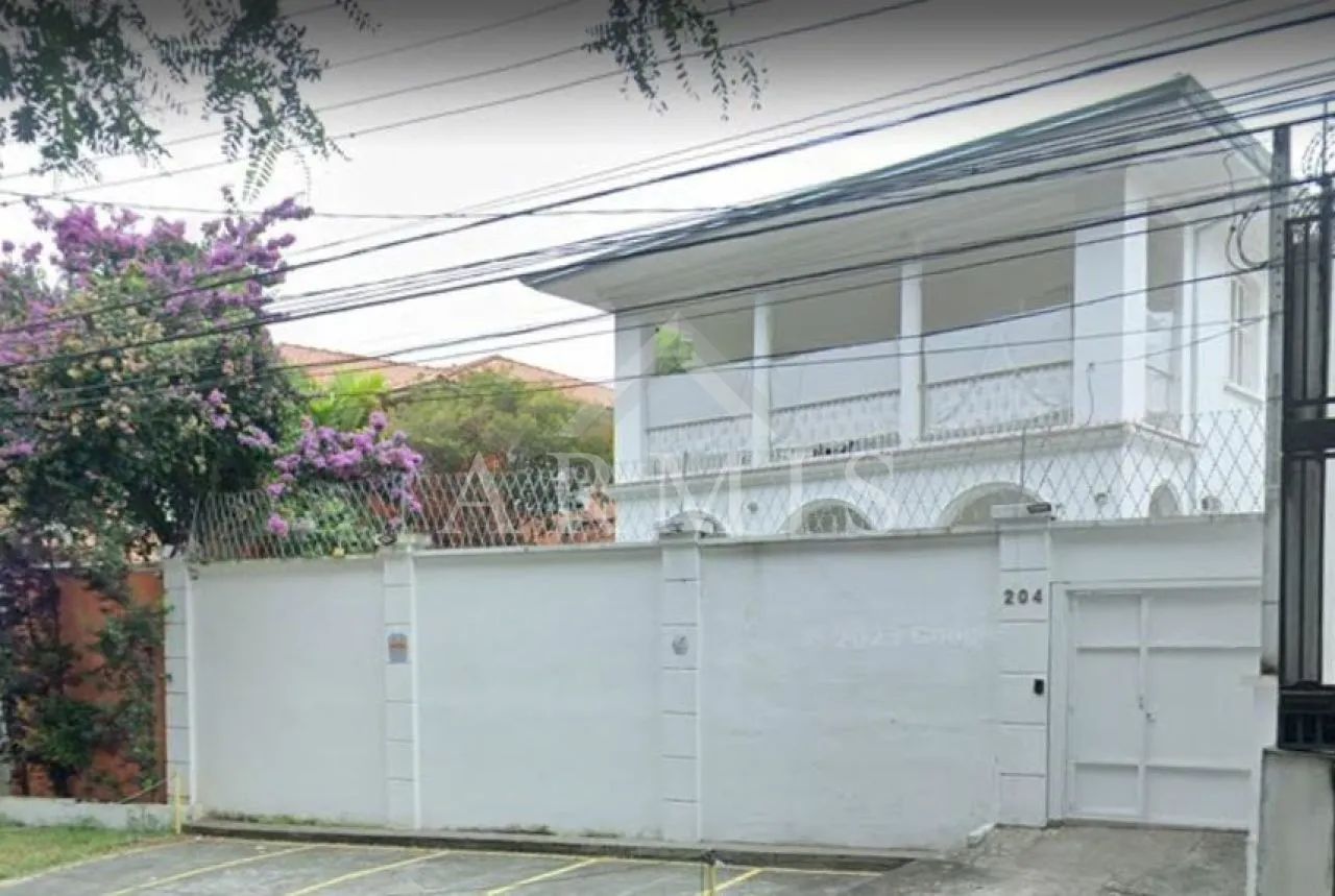 Casa a venda Pacaembu - 450m2