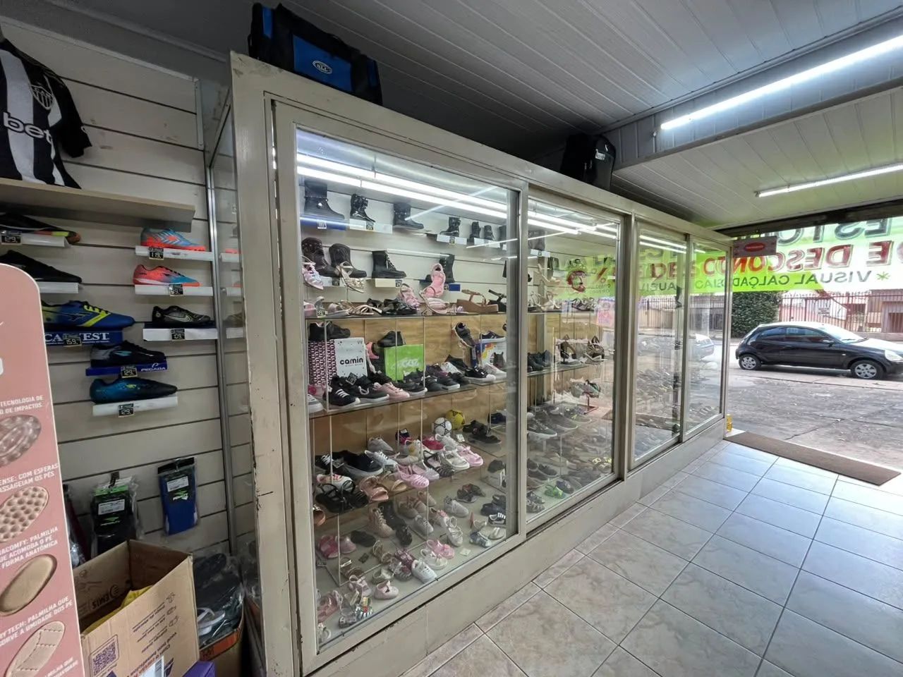 Balcão e Vitrine de vidro  - Foto 5