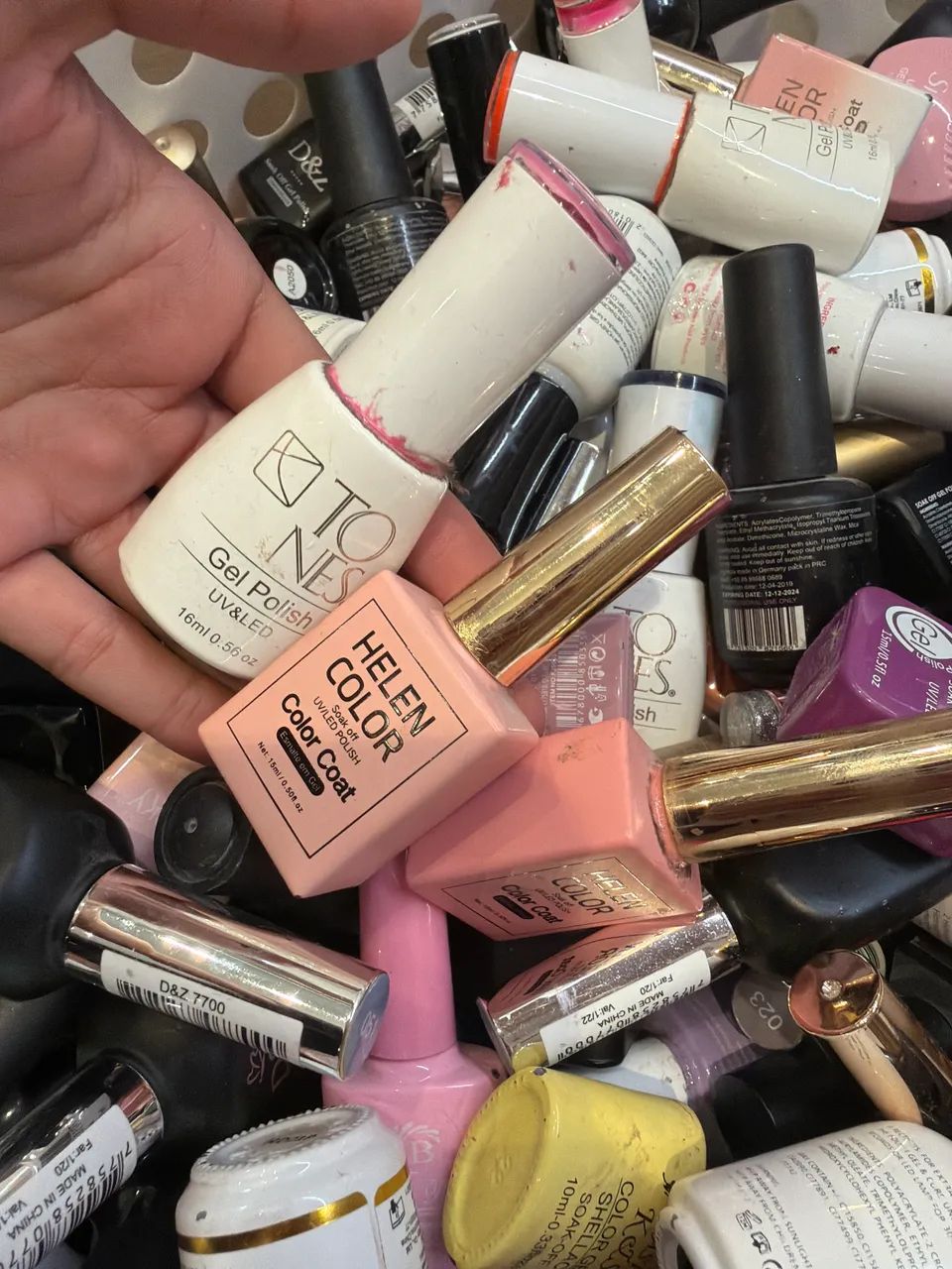 Esmaltes em gel novos e seminovos  - Foto 3