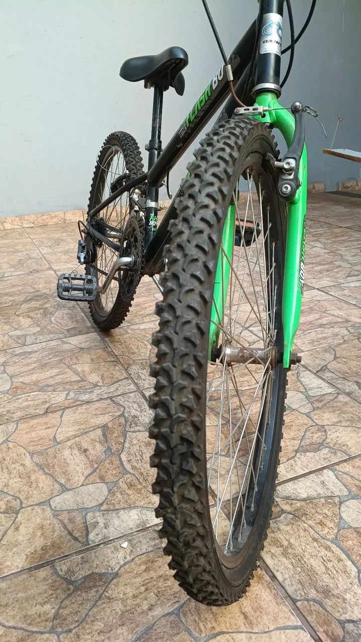 Bicicleta Aro 24 com marcha  - Foto 4