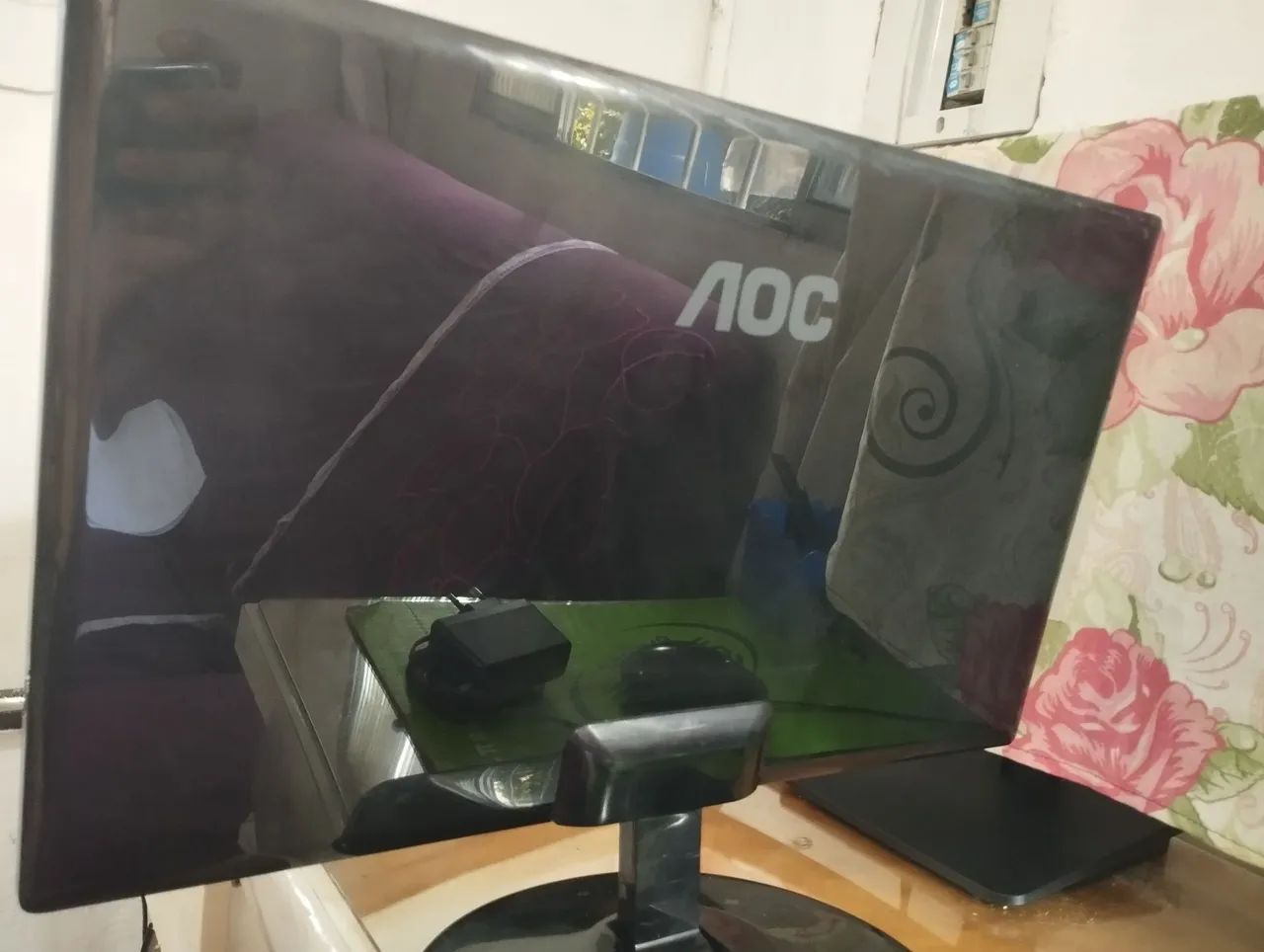 Monitor 18pl AOC quebra galho  - Foto 4