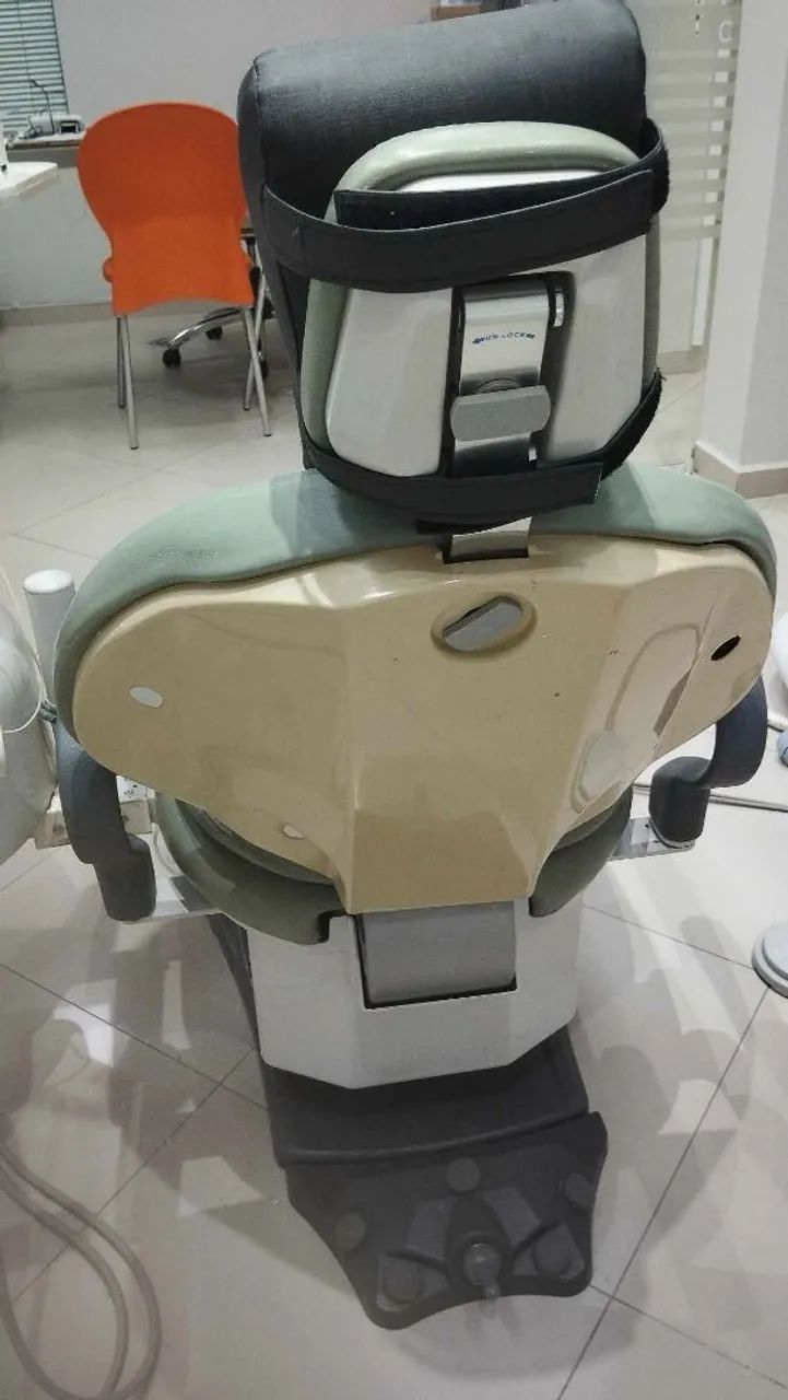 Cadeira Odontológica  - Foto 4