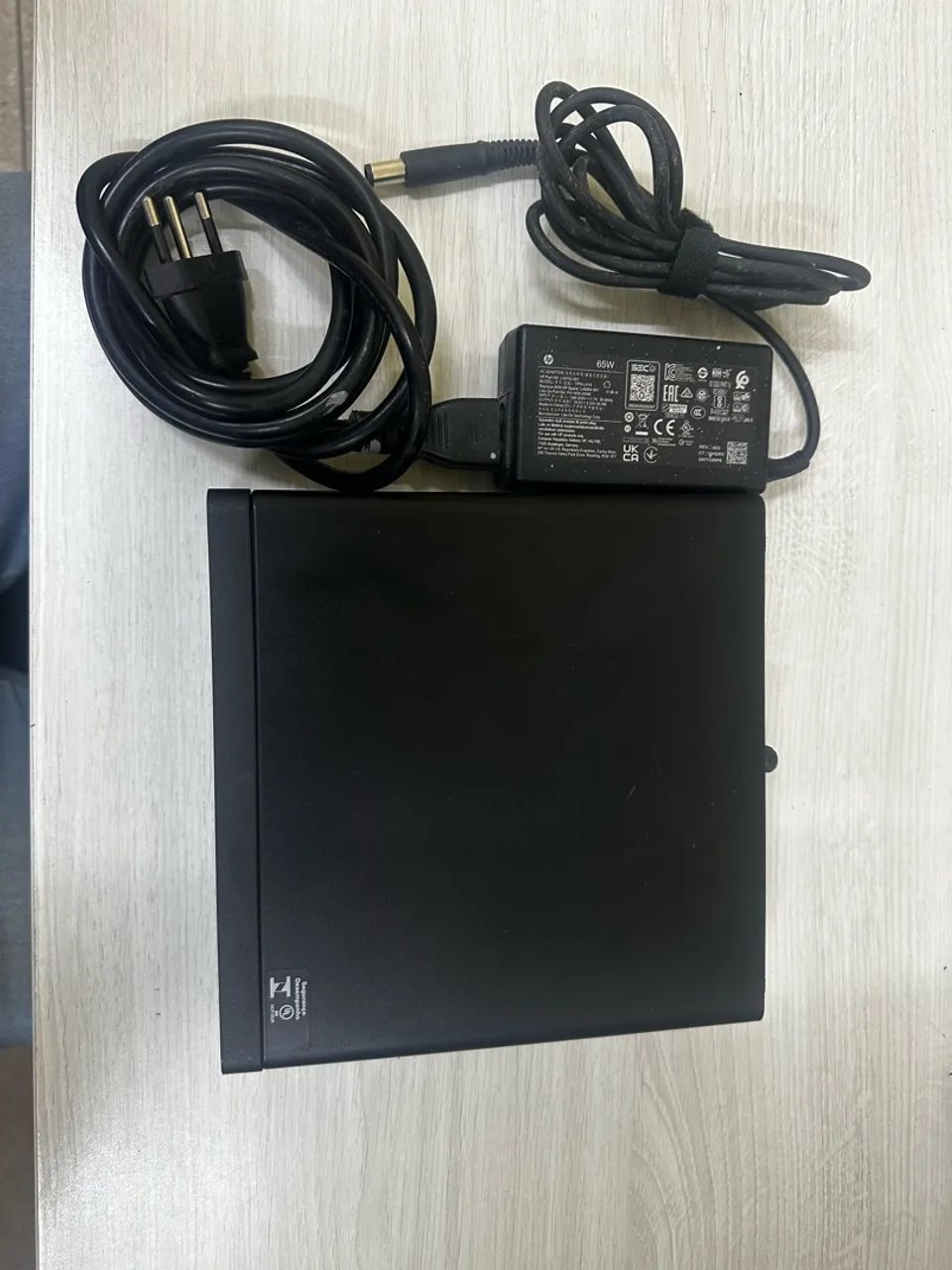 Desktop Hp ProDesk Mini 405 G6