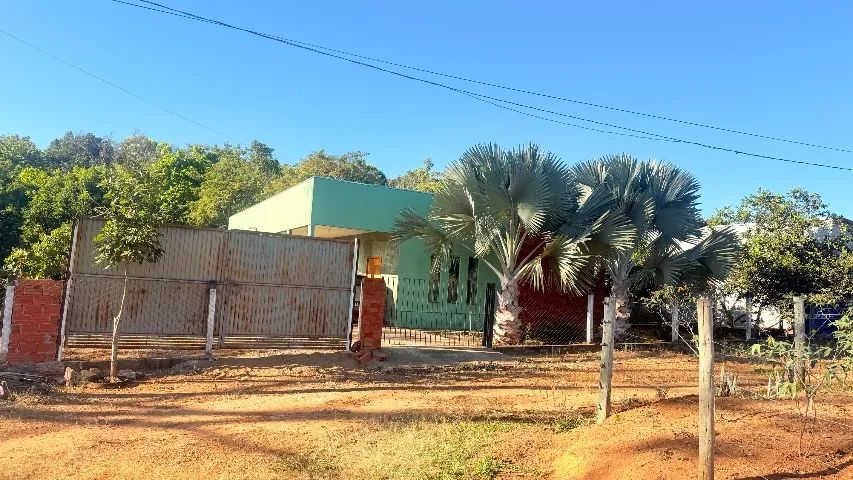Chácara em condomínio, 2.500M2, com excelente casa