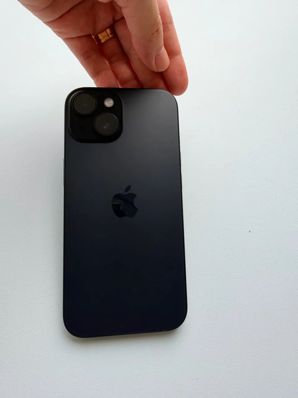 VENDO IPHONE 15 de 128GB BEM CONSERVADO
