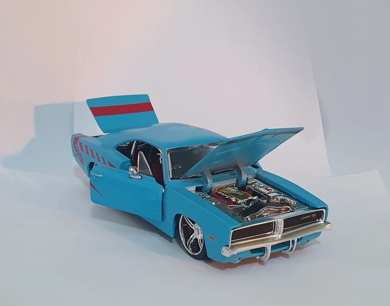 Miniatura 1:24 - Foto 2