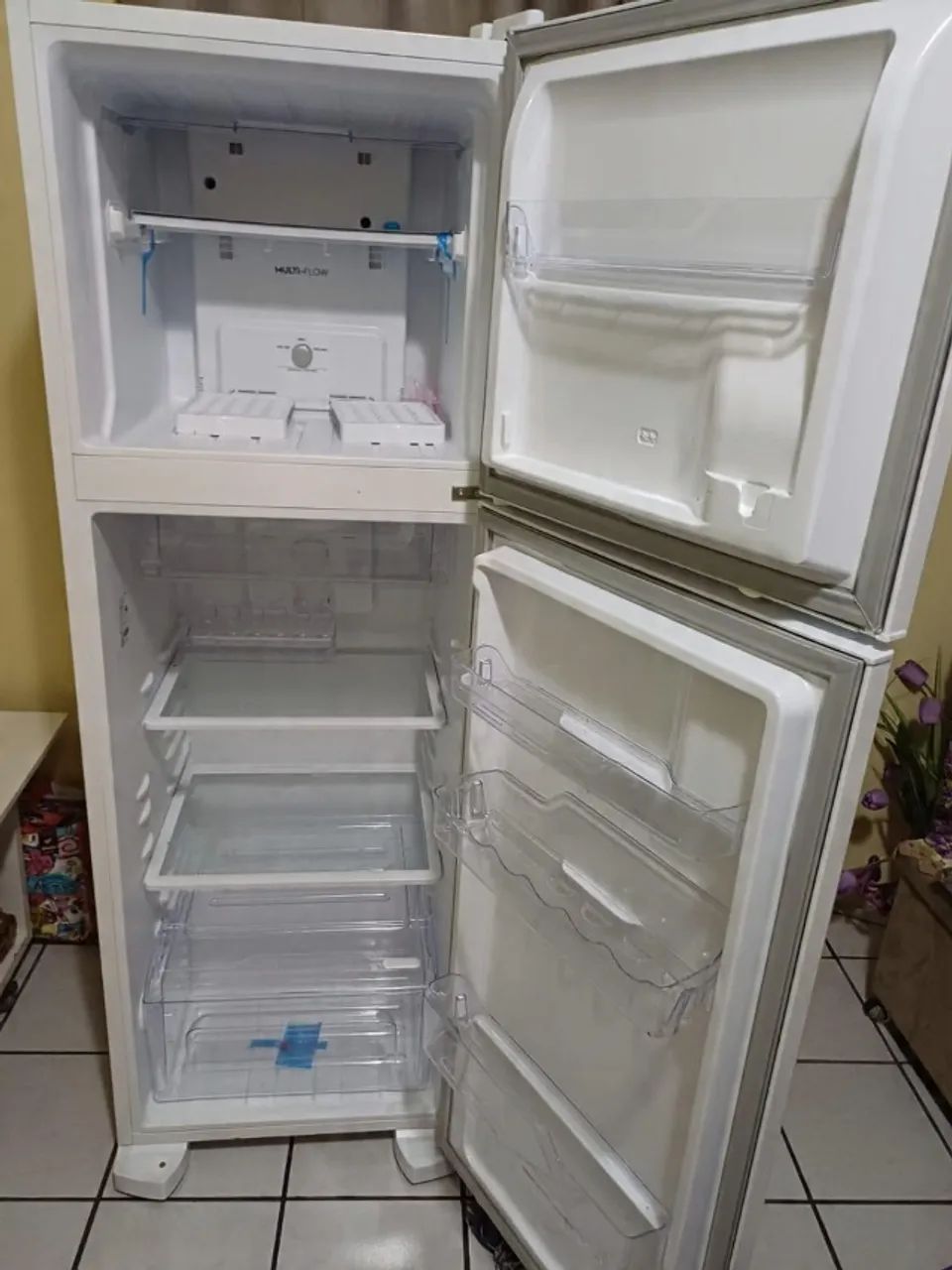 Geladeira Eletrolux Frost Free 371 Litros Duplex Branca - Foto 2