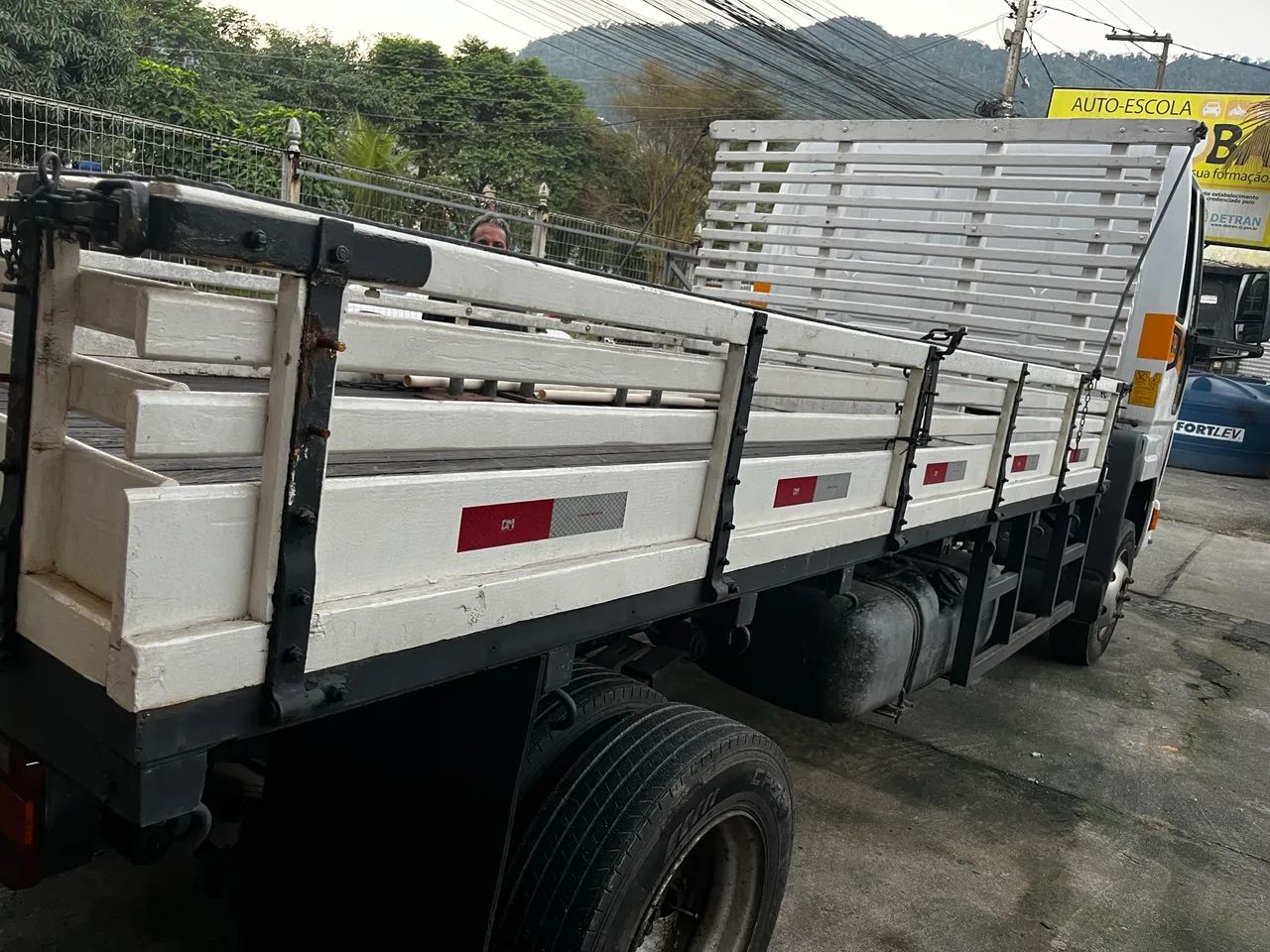 Ford Cargo 712