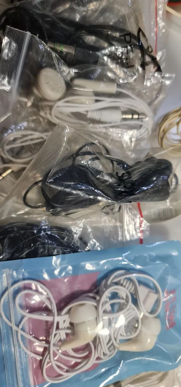 22 fones de ouvido variados  - Foto 2