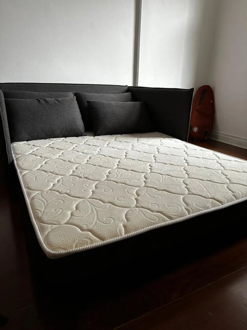 Sofá TokStok design assinado  - Foto 3