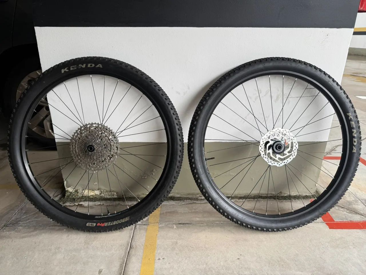Par de rodas aro 29 Stans Arch D e Cubos Shimano