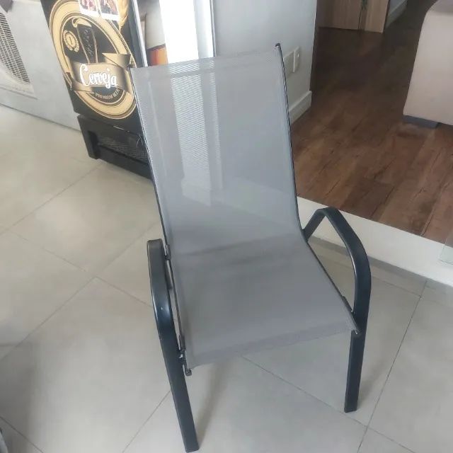 Cadeira metal cinza