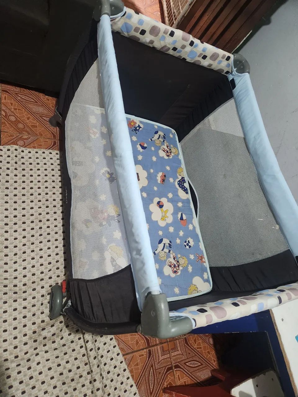 Berço chiqueirinho bebe