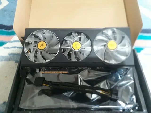 Placa de video Hellhound 6700XT 12GB - Foto 4