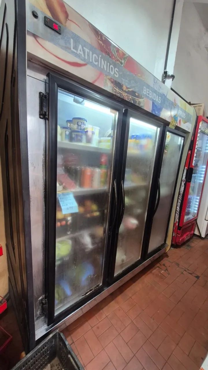 Vendo Mercadinho em ponto estratégico