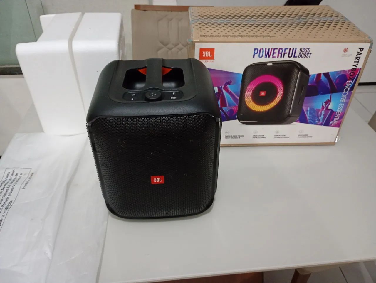 JBL Partybox Encore Semi nova