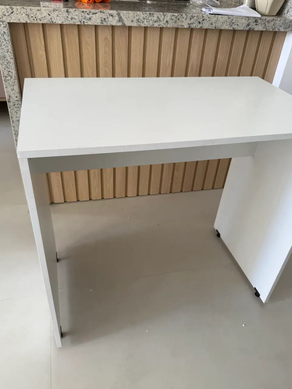 Escrivaninha/mesa