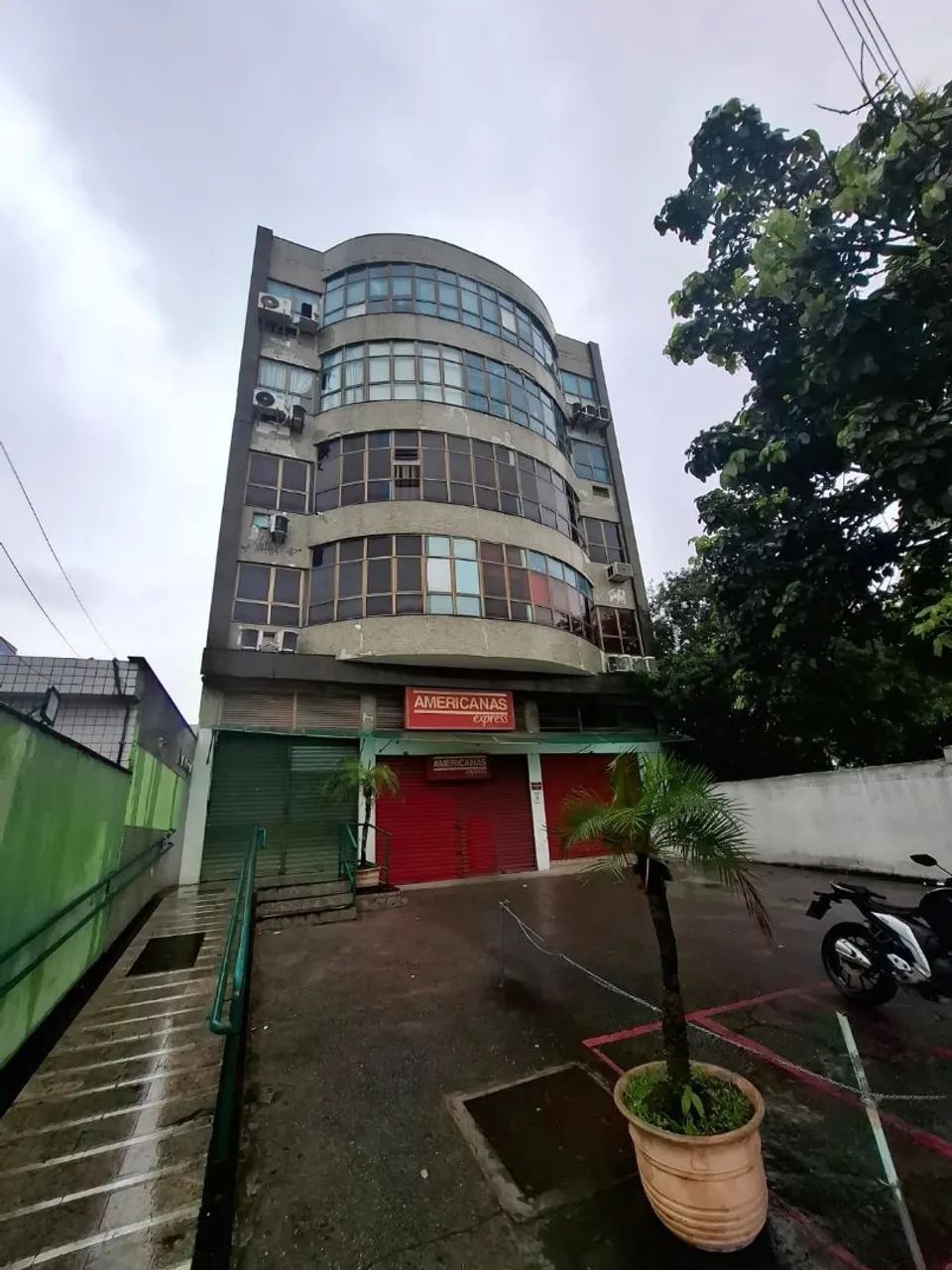 EXCELENTE INVESTIMENTO - SALA CENTRO ARARUAMA 