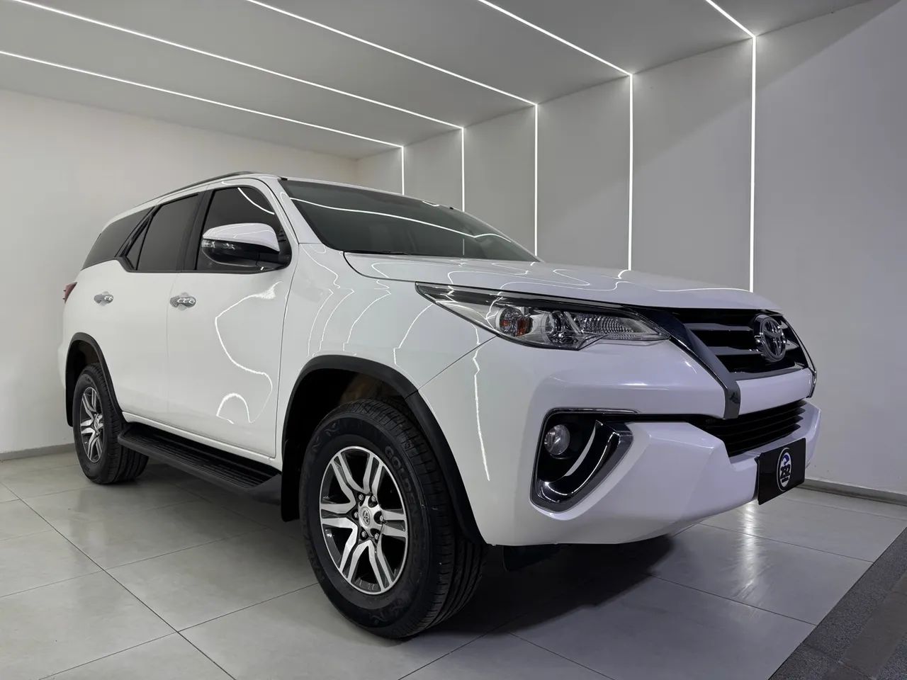 Toyota Hilux CD SRV 4X2 2.7 FLEX 16V AUT. 2019