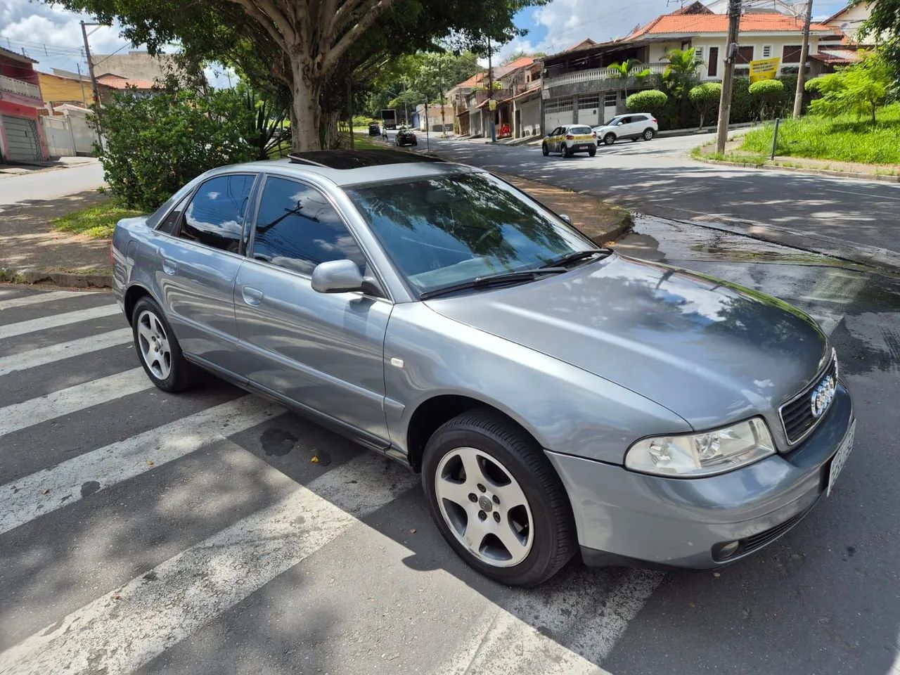 Audi A4 2.4 30V Tip./multitronic 2001