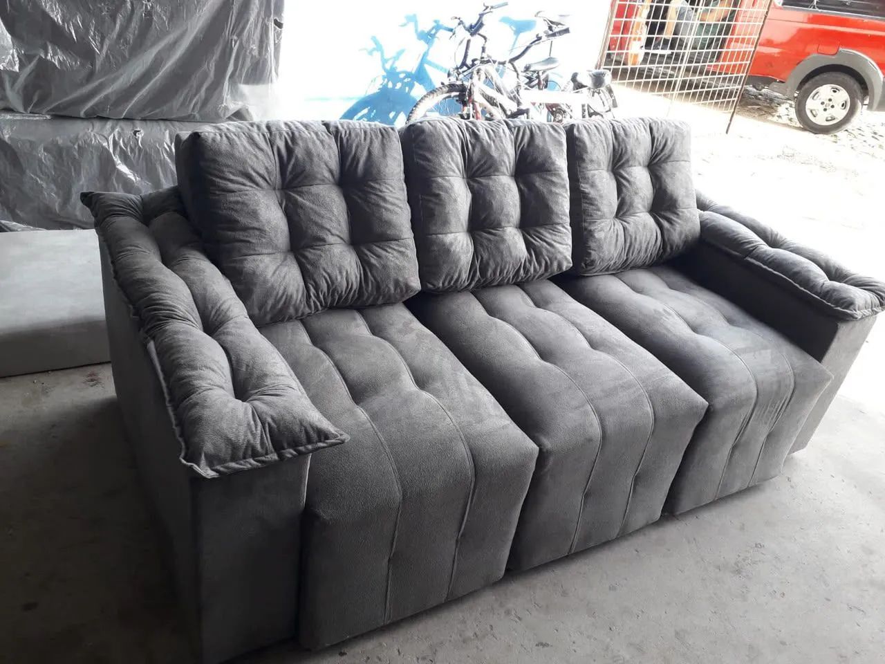 Vendo sofá direto de fábrica 