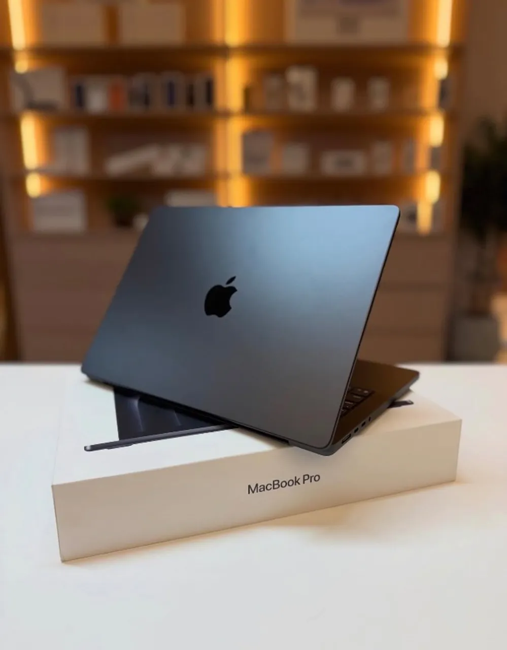 MACBOOK PRO 14-INCH M3 - Notebooks - Expedicionários, João Pessoa