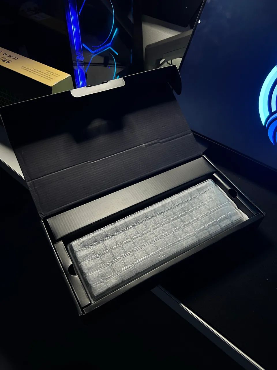 TECLADO MECÂNICO AKKO 3061s (NOVO) - Foto 4