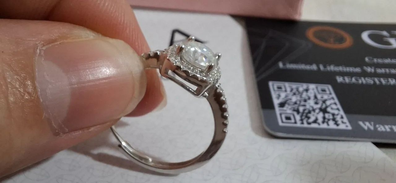 Anel moissanite e prata de lei - Foto 3