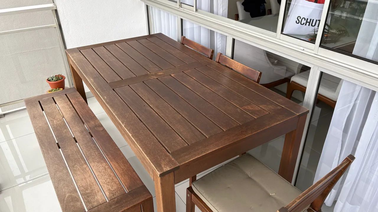 Mesa de varanda retangular com banco e três cadeiras  - Foto 2