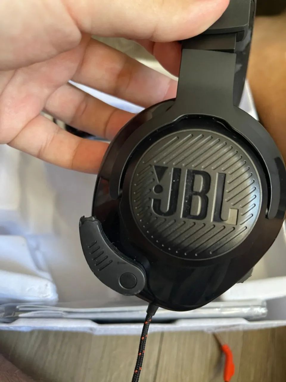 Headset JBL Quantum 200 com fio e caixa original - Foto 4