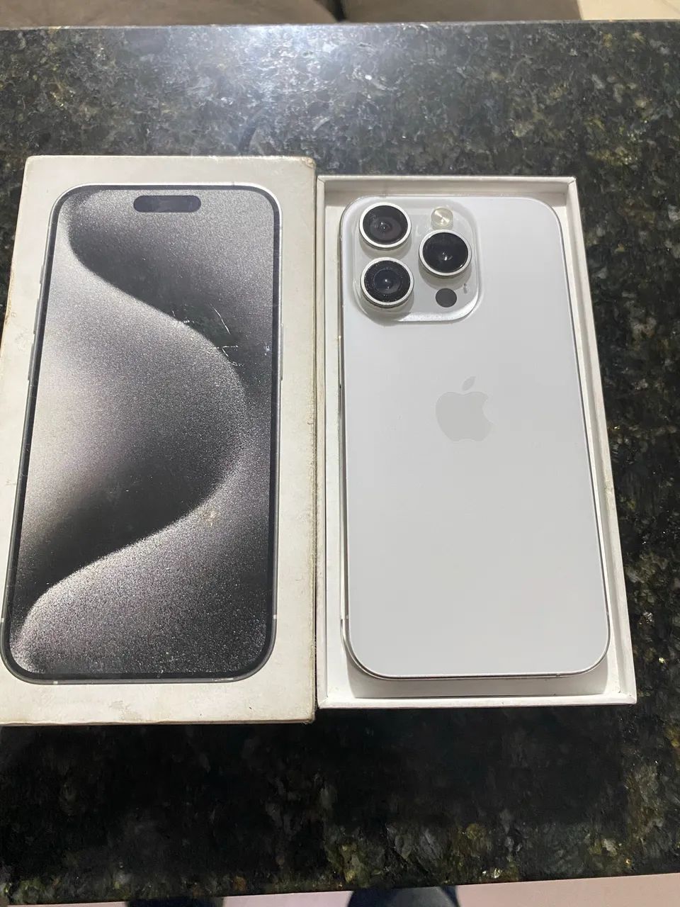 iPhone 15 pro  - Foto 2