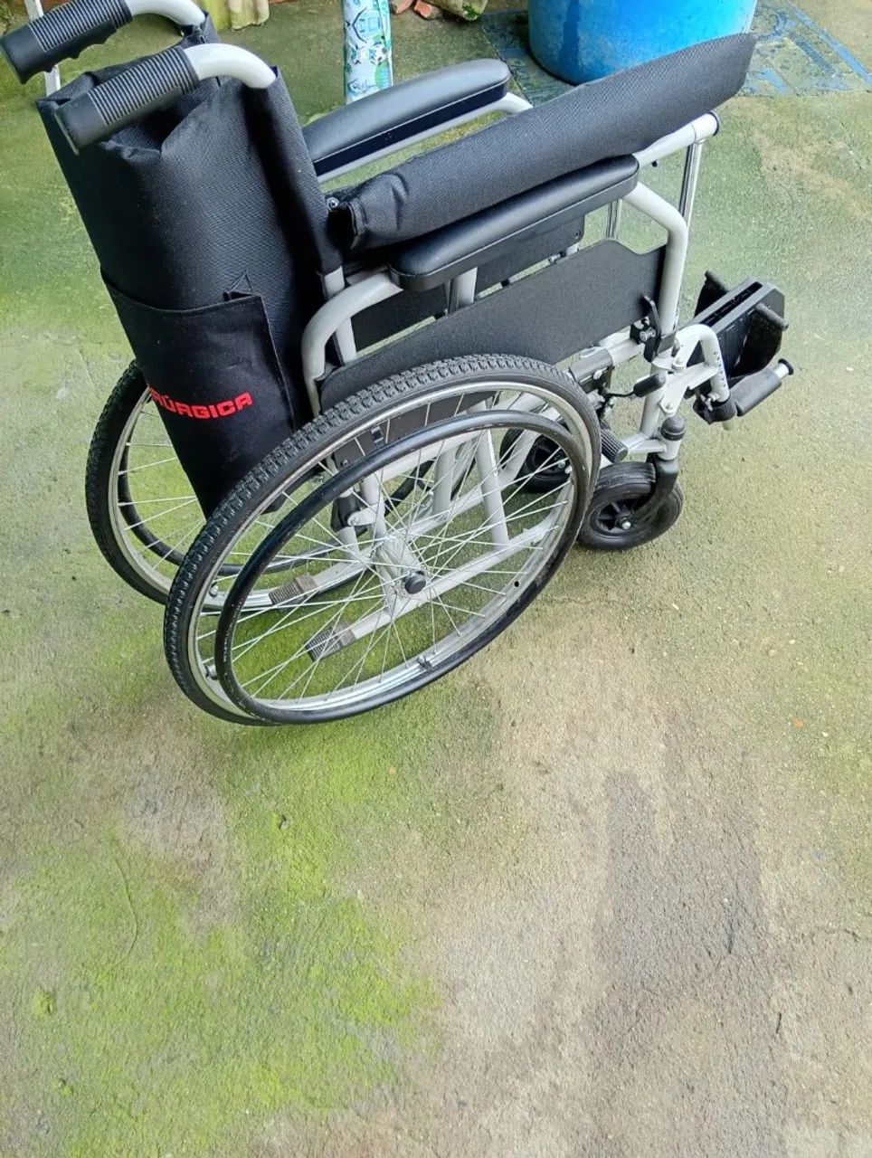 Vende-se Cadeira De Rodas Número Para Contato * - Foto 2