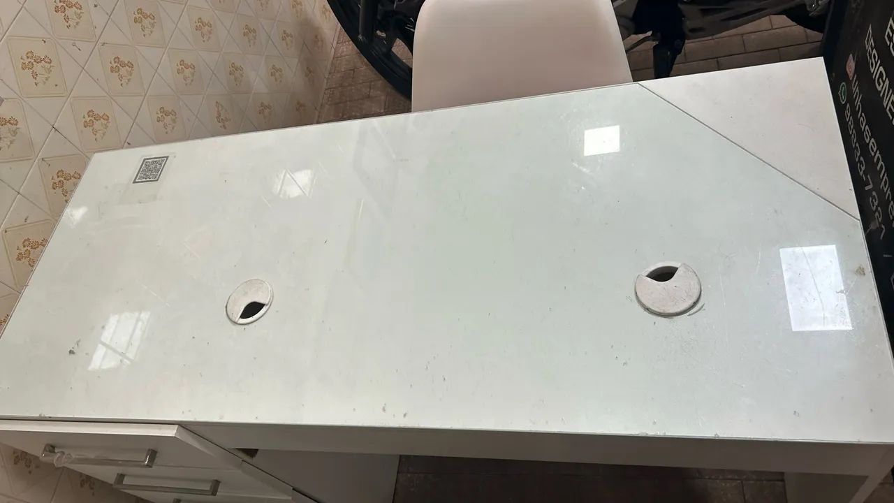 Mesa para manicure/ Nail designer  - Foto 2