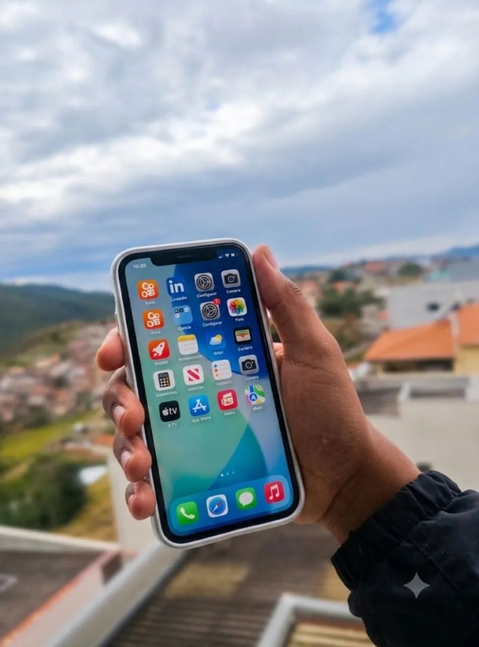 ? iPhone 11 256GB Branco - IMPECÁVEL - Não Vai Sobrar! - Foto 2
