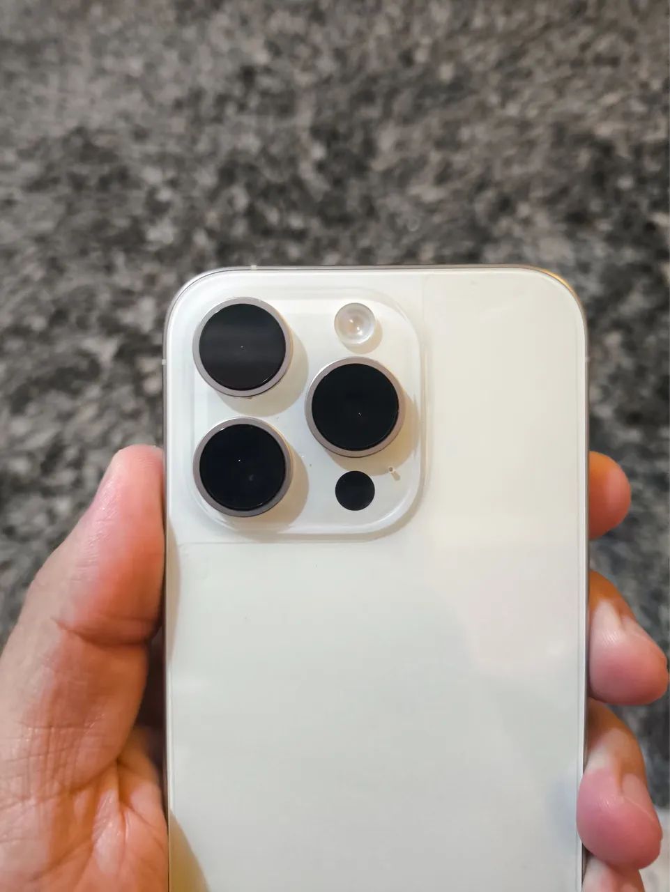 iPhone 15 pro 128g - Foto 3