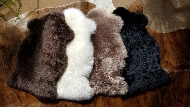 Pelego diversas cores 0,80x0,55- 100% Natural - Promoção !!!!!