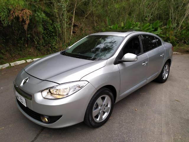 Renault Fluence 2.0 2012 com teto solar