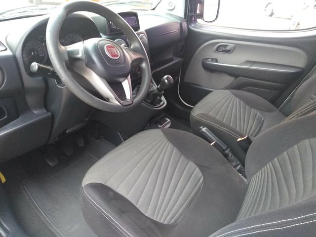 Doblo essence 1.8 7 lugares - Foto 5