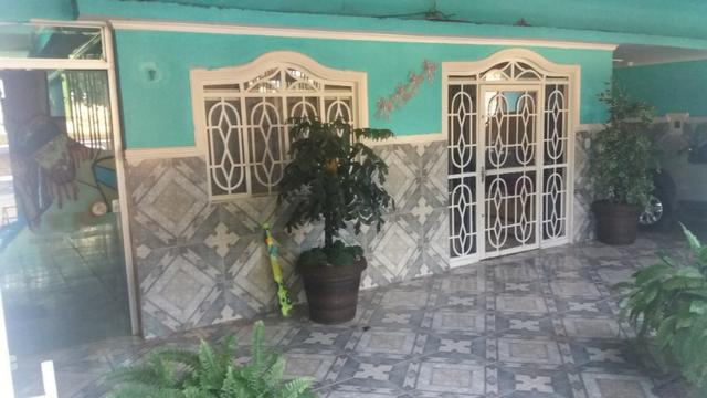 Qnn 21 conjunto A ótima casa/comercial 3 quartos - Foto 2