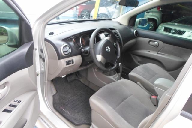 NISSAN LIVINA 1.8 SL 16V FLEX 4P AUTOMATICO. - Foto 3
