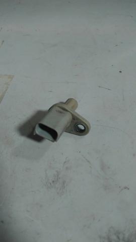 Sensor de Rotação Comando Ford Transit Cód.:6C1112K073AA - Foto 2