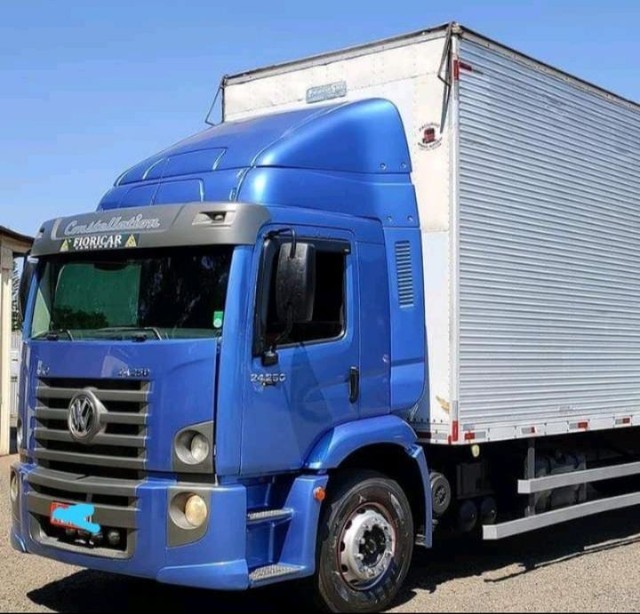 CAMINHÃO VW 24250 BAÚ 2012