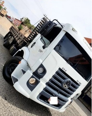 VW 24-250 2010