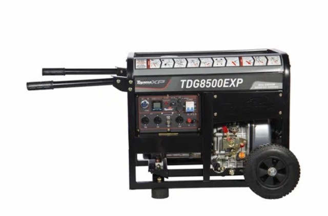 Gerador a Diesel 7 KVA Mono 110/220V Toyama TDG8500 EXP Partida elétrica  - Foto 2