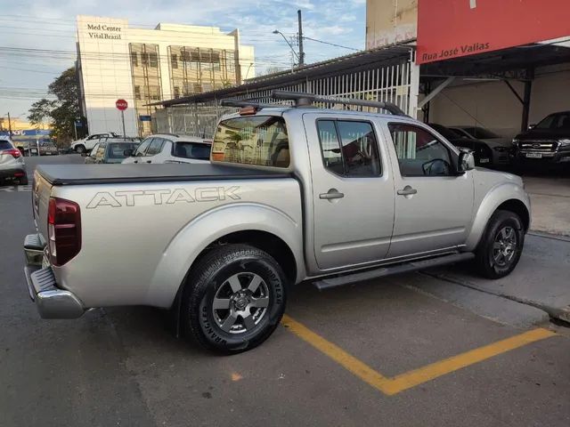 FRONTIER 2015 TURBO DIESEL 4x4 MUITO NOVA. MANUAL.