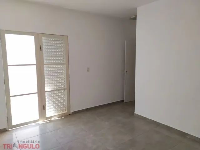 LOCAÇÃO | Casa, com 2 quartos em PARQUE VITORIA REGIA, UMUARAMA - Foto 5