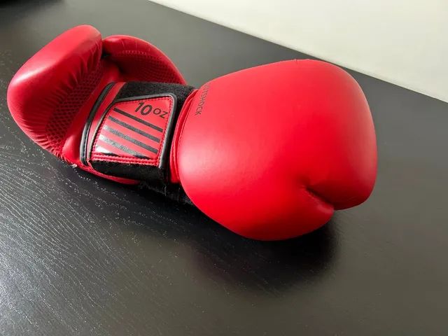 Luva de Boxe Outshock - Usada poucas vezes