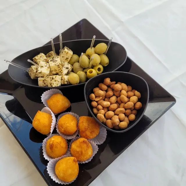 Garçons, Barman, Churrasqueiro . - Foto 3