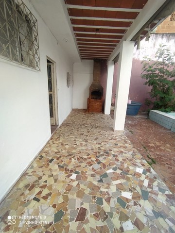 Alugo casa com piscina e churrasqueira  - Foto 2